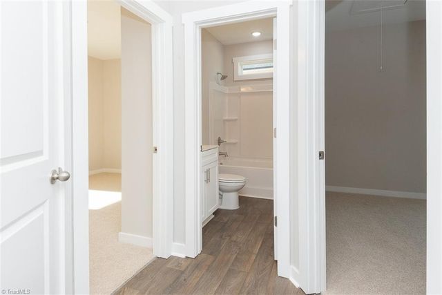 1061 Pinnix Loop, Burlington, NC 27217