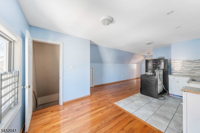 1039 Anna St, Elizabeth City, NJ 07201