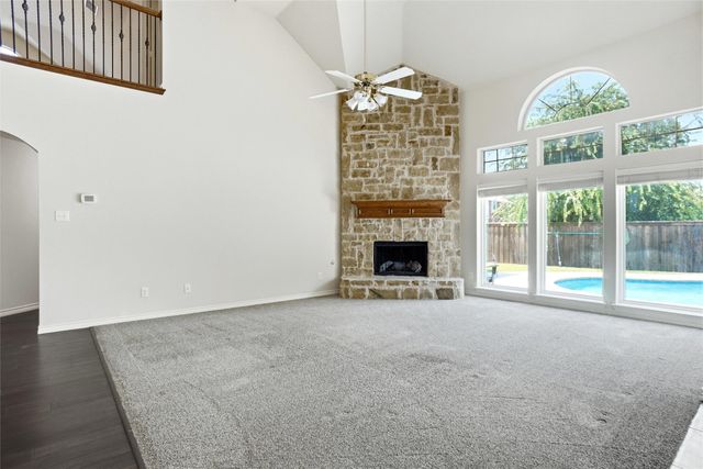 5231 Woodfield Drive, Grand Prairie, TX 75052