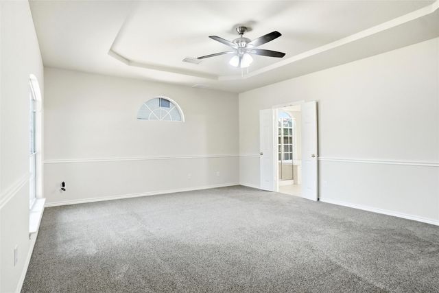 5231 Woodfield Drive, Grand Prairie, TX 75052
