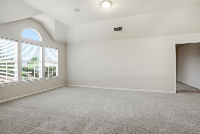 5231 Woodfield Drive, Grand Prairie, TX 75052