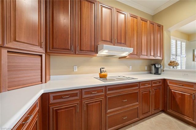 5921 Tarpon Gardens CIR # 201, Cape Coral, FL 33914