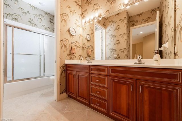 5921 Tarpon Gardens CIR # 201, Cape Coral, FL 33914