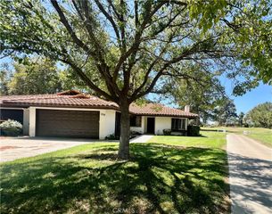 1229 Seven Hills Dr, Hemet, CA 92545
