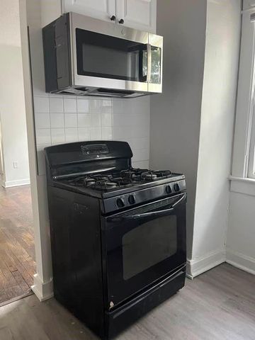 4514 Olive Avenue, Kansas City, MO 64130