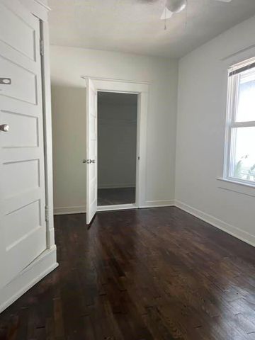 4514 Olive Avenue, Kansas City, MO 64130