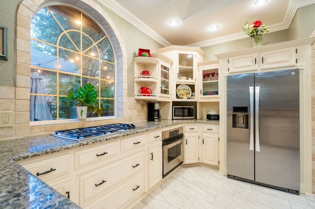 1450 Meandering Way, Rockwall, TX 75087