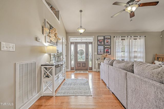 19796 Spur Strap Road, Bristol, VA 24202