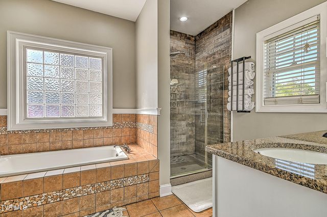 19796 Spur Strap Road, Bristol, VA 24202