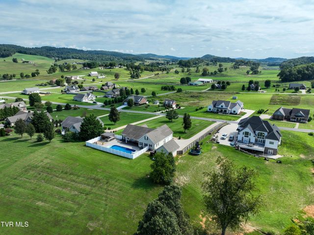 19796 Spur Strap Road, Bristol, VA 24202