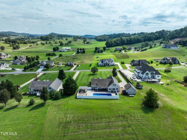 19796 Spur Strap Road, Bristol, VA 24202