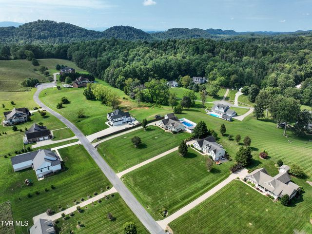 19796 Spur Strap Road, Bristol, VA 24202