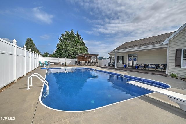 19796 Spur Strap Road, Bristol, VA 24202