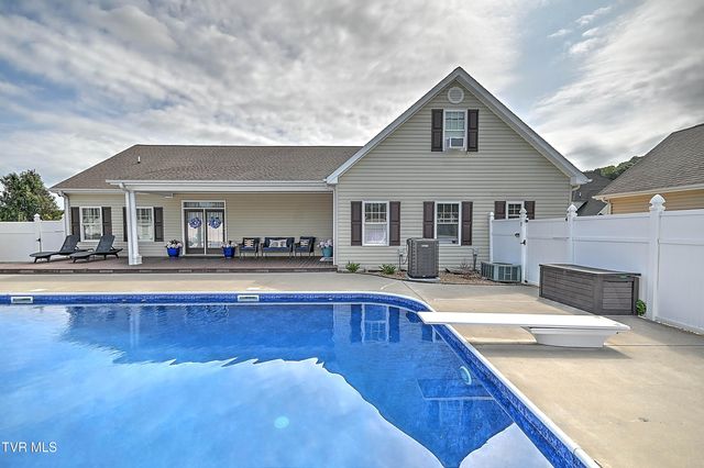 19796 Spur Strap Road, Bristol, VA 24202