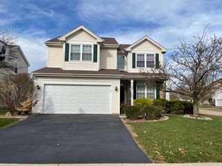 1100 Rosefield Lane, Aurora, IL 60504