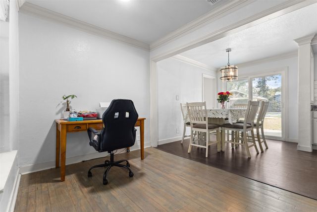 4809 waldron Avenue, Fort Worth, TX 76133