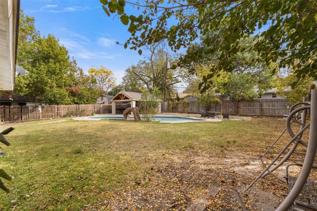 4809 waldron Avenue, Fort Worth, TX 76133