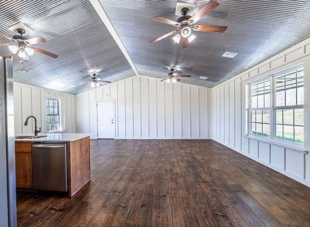 17712 Beav O Rama Road, Fayetteville, AR 72703