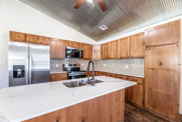 17712 Beav O Rama Road, Fayetteville, AR 72703