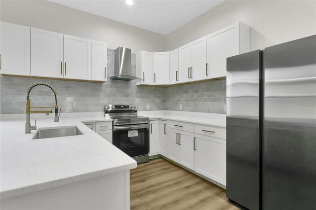 2352 TWILIGHT DRIVE, Orlando, FL 32825