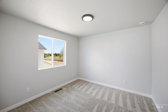 14080 Shiny Spruce St, Caldwell, ID 83607