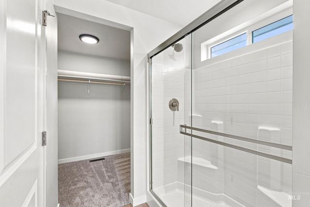14080 Shiny Spruce St, Caldwell, ID 83607