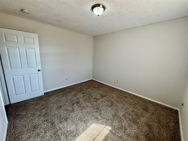800 Irwin Drive A, Hurst, TX 76053