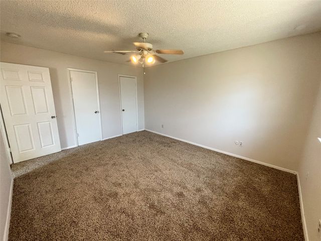 800 Irwin Drive A, Hurst, TX 76053