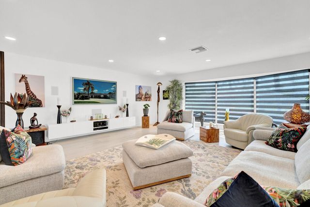 10644 Avenue Of The Pga, Palm Beach Gardens, FL 33418