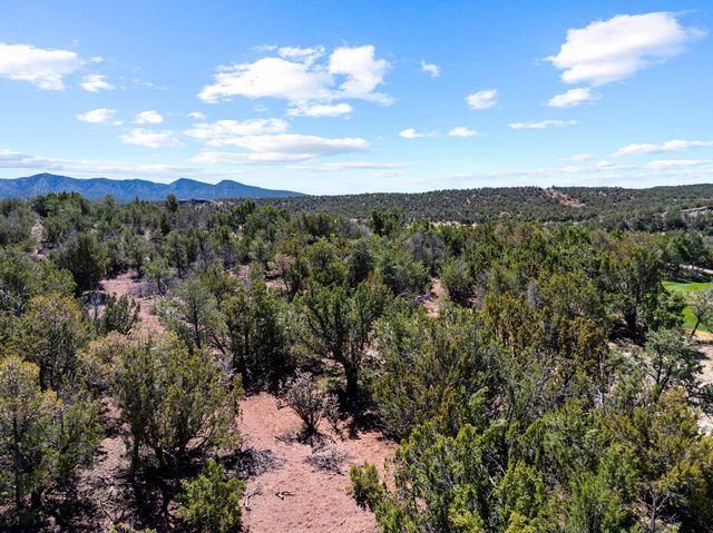 37 Shiprock Road, Sandia Park, NM 87047