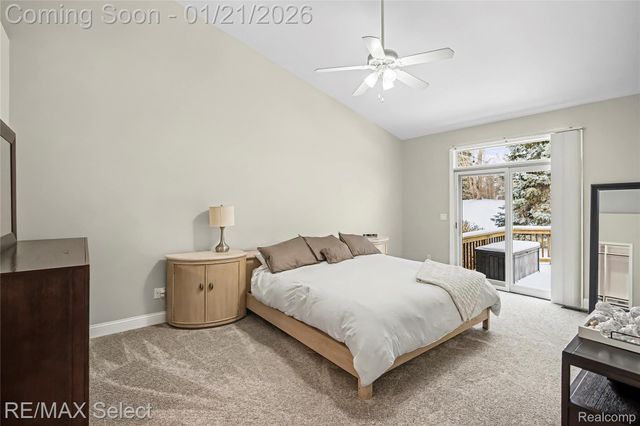 13024 Harbor Landings Drive 3, Fenton Charter Township, MI 48430