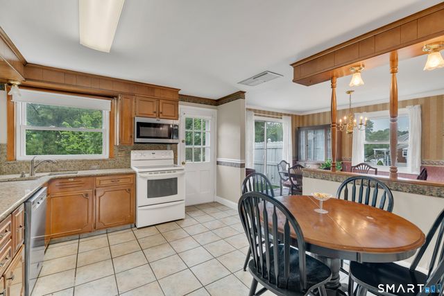 359 North Elm Street, Wallingford, CT 06492