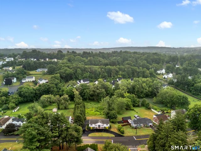 359 North Elm Street, Wallingford, CT 06492