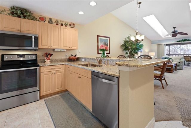 9550 FIDDLERS GREEN CIRCLE 206, Rotonda West, FL 33947