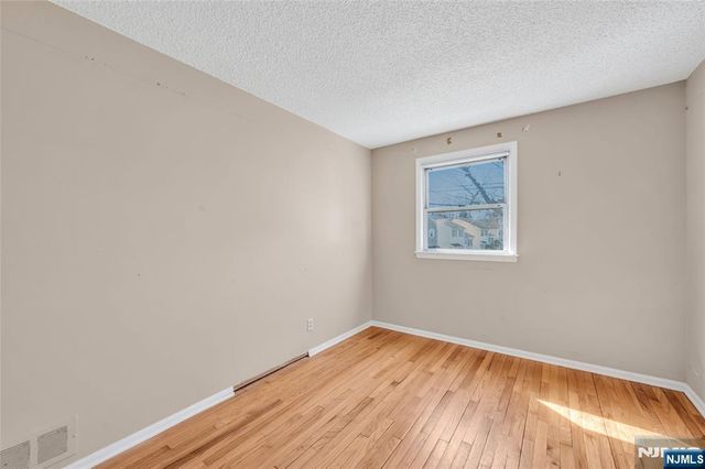 24 Carolyn Road, Belleville, NJ 07109