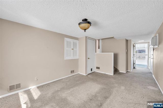 24 Carolyn Road, Belleville, NJ 07109