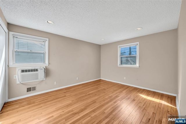 24 Carolyn Road, Belleville, NJ 07109