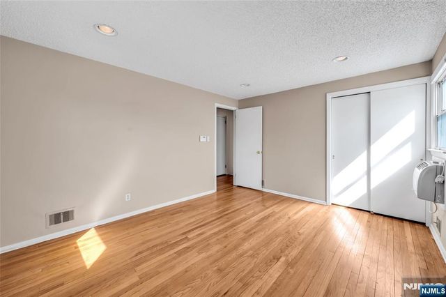 24 Carolyn Road, Belleville, NJ 07109