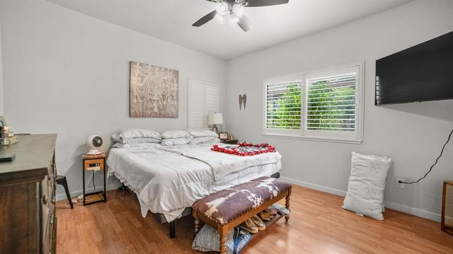 2561 Central Park Dr, Lodi, CA 95242