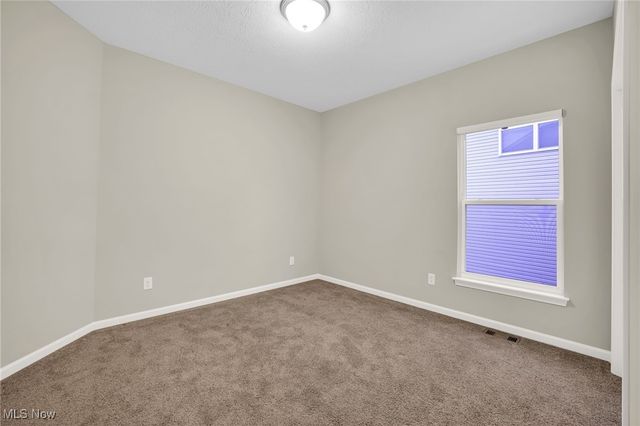 1236 Selena Grove, Uniontown, OH 44685