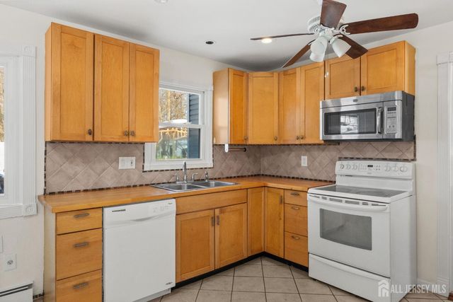 691 Cook Avenue 2, South Amboy, NJ 08879