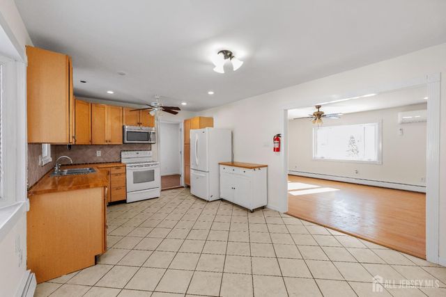 691 Cook Avenue 2, South Amboy, NJ 08879