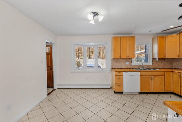 691 Cook Avenue 2, South Amboy, NJ 08879