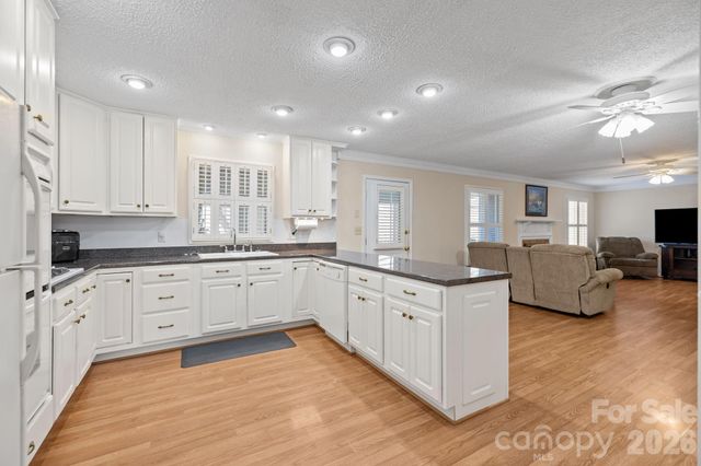 401 Downing Drive, Kings Mountain, NC 28086