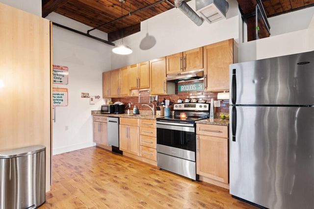 49 Munroe St 406, Lynn, MA 01901