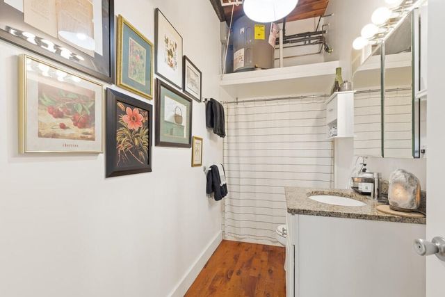 49 Munroe St 406, Lynn, MA 01901