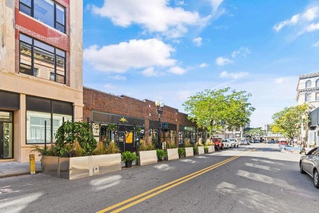 49 Munroe St 406, Lynn, MA 01901