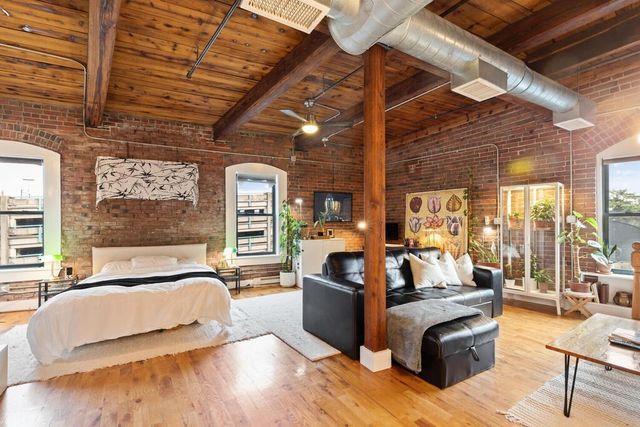 49 Munroe St 406, Lynn, MA 01901