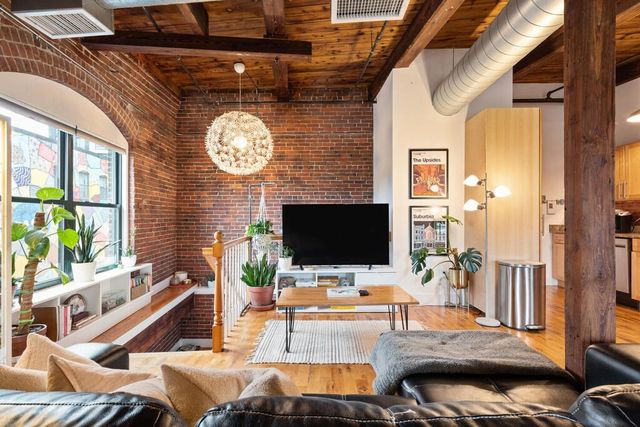 49 Munroe St 406, Lynn, MA 01901