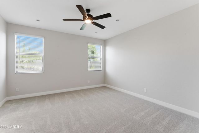 5618 W MAUNA LOA Lane, Glendale, AZ 85306